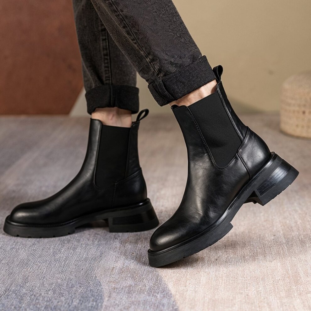 Bottes Clarkson Chelsea en cuir suédé noir pour hommes - The Jacket Maker